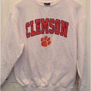 Clemson sweatshirt, size medium, great condition